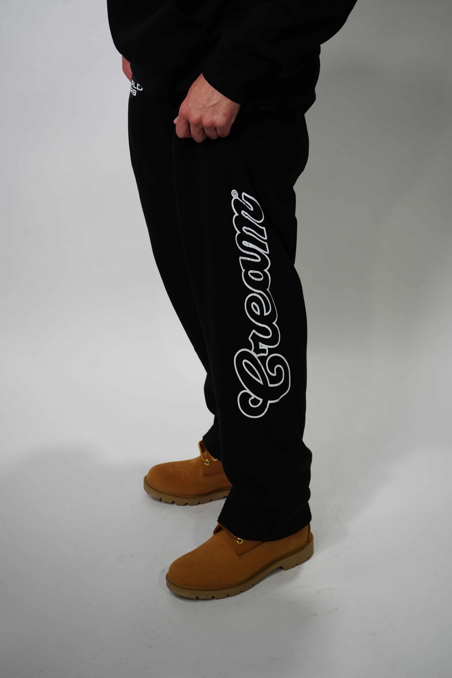 The World Is Yours Cuffless Pants (Black)